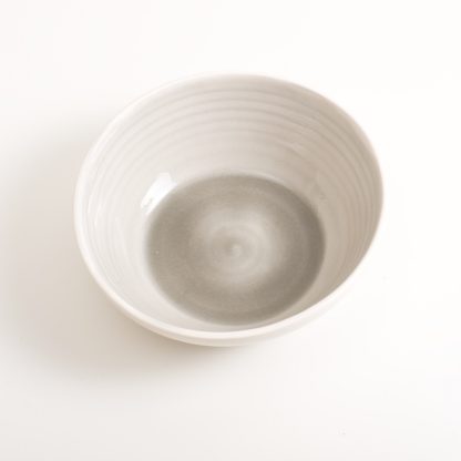 handmade porcelain- tabelware- dinnerware- bowl- table top- grey