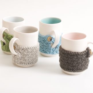 mug-porcelain-handmade-ceramic-tableware-tea-coffee- grey- green- knitted -cosy- tea cos