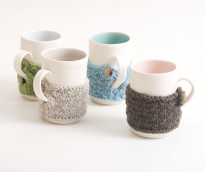 mug-porcelain-handmade-ceramic-tableware-tea-coffee- grey- green- knitted -cosy- tea cos