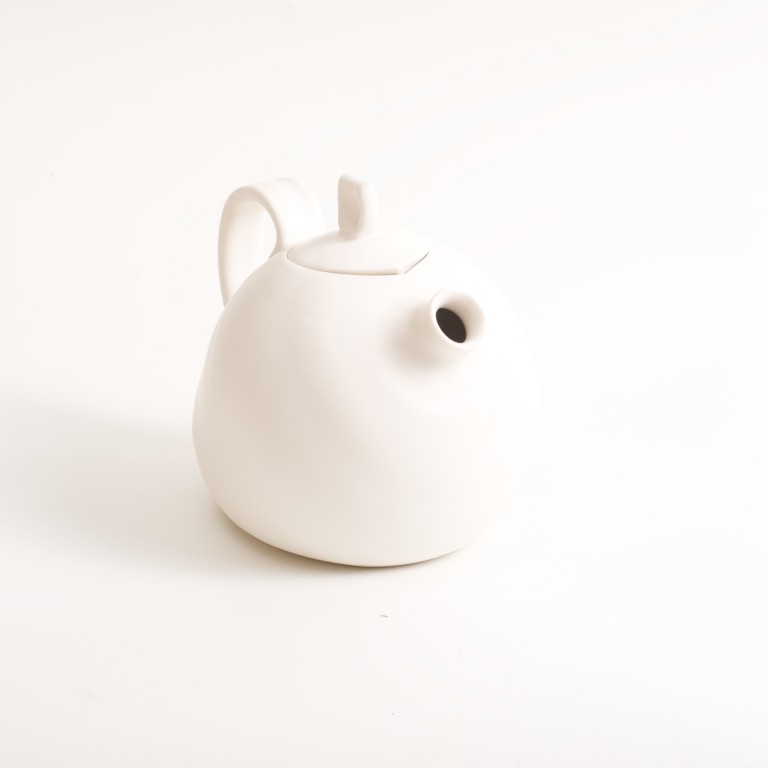Handmade organic teapot Linda Bloomfield