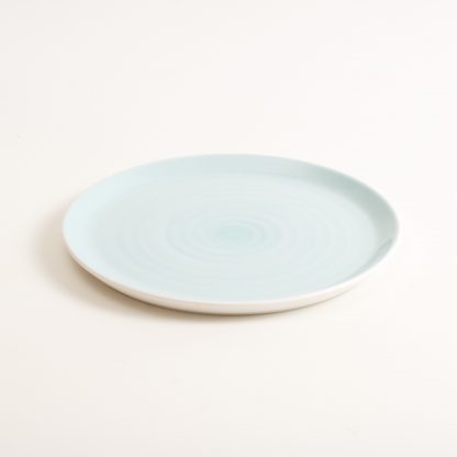dinnerware- plate- tableware designer- porcelain designer- porcelain plate- made in china- blue plate