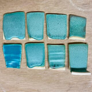Strontium matt turquoise glaze tests. I added 5% then 10% kaolin, top row middle and far right, which made the glaze less runny.
I also tried it without lithium, bottom row far right and second from right, which didn’t seem to make much difference.